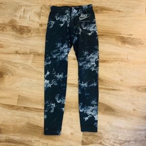 Nike tie dye leggings